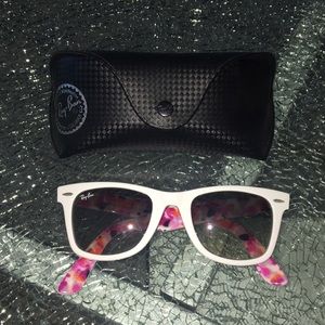 White floral Ray-Ban wayfarers